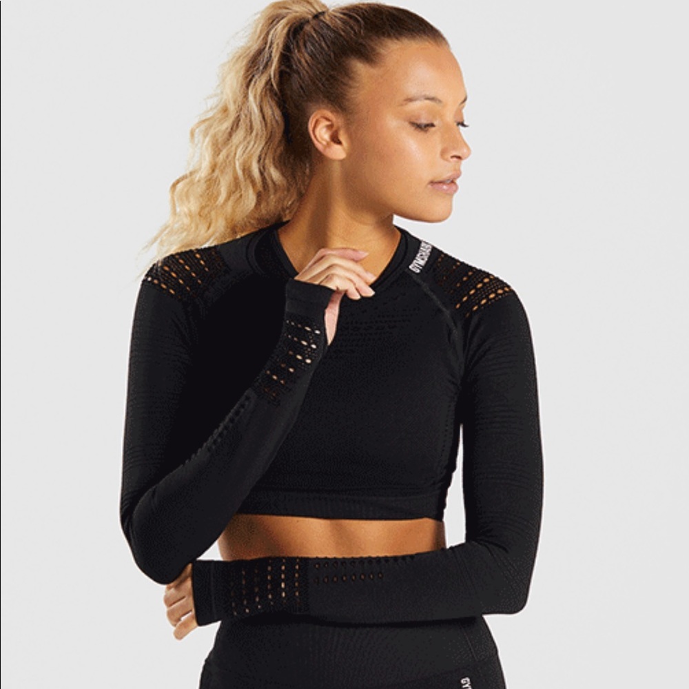 Gymshark flawless knit top ! (M) black